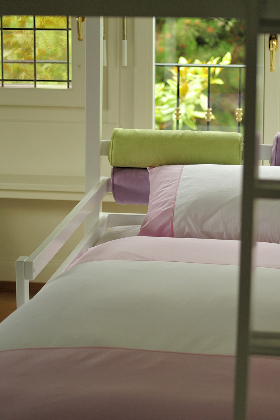 House in Perroy Kids bedroom