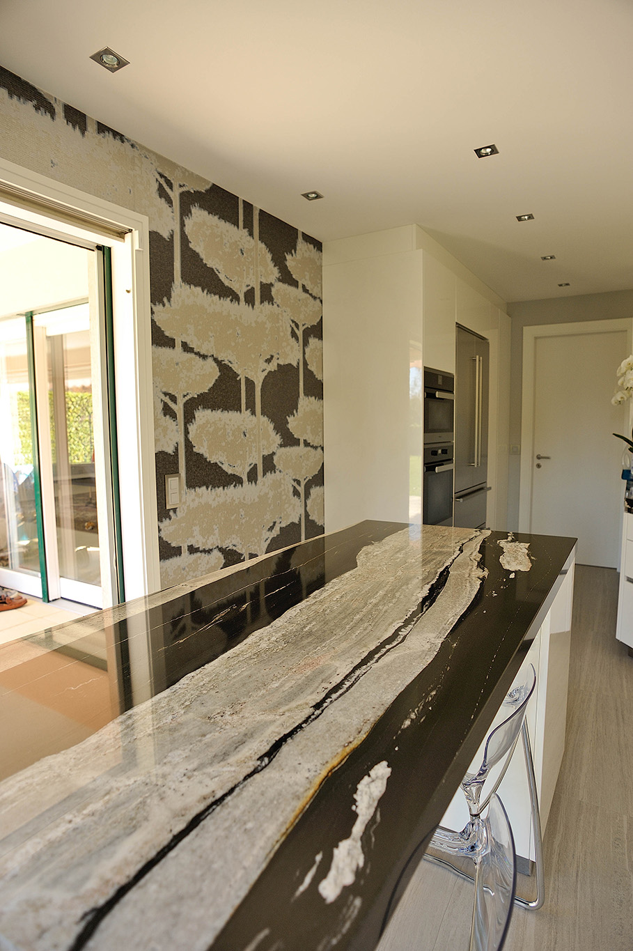 Apartment in Cologny Kitchen