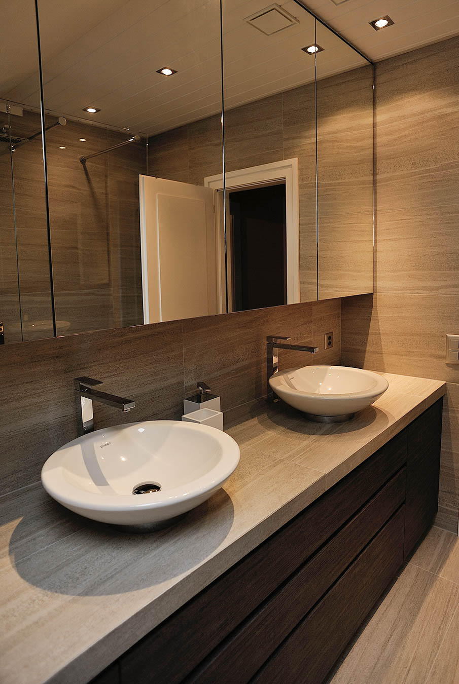 House in Cologn Bathroom