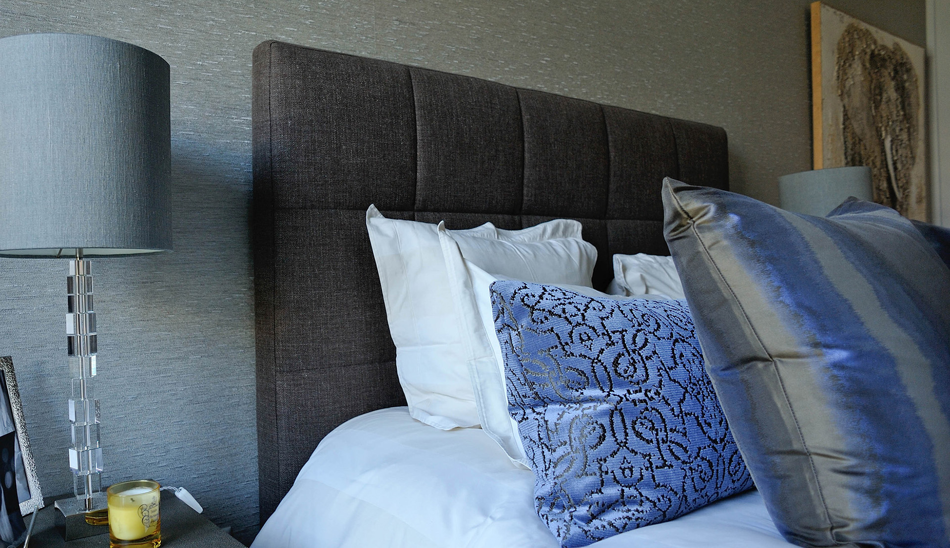 Apartment in Cologny Bedroom